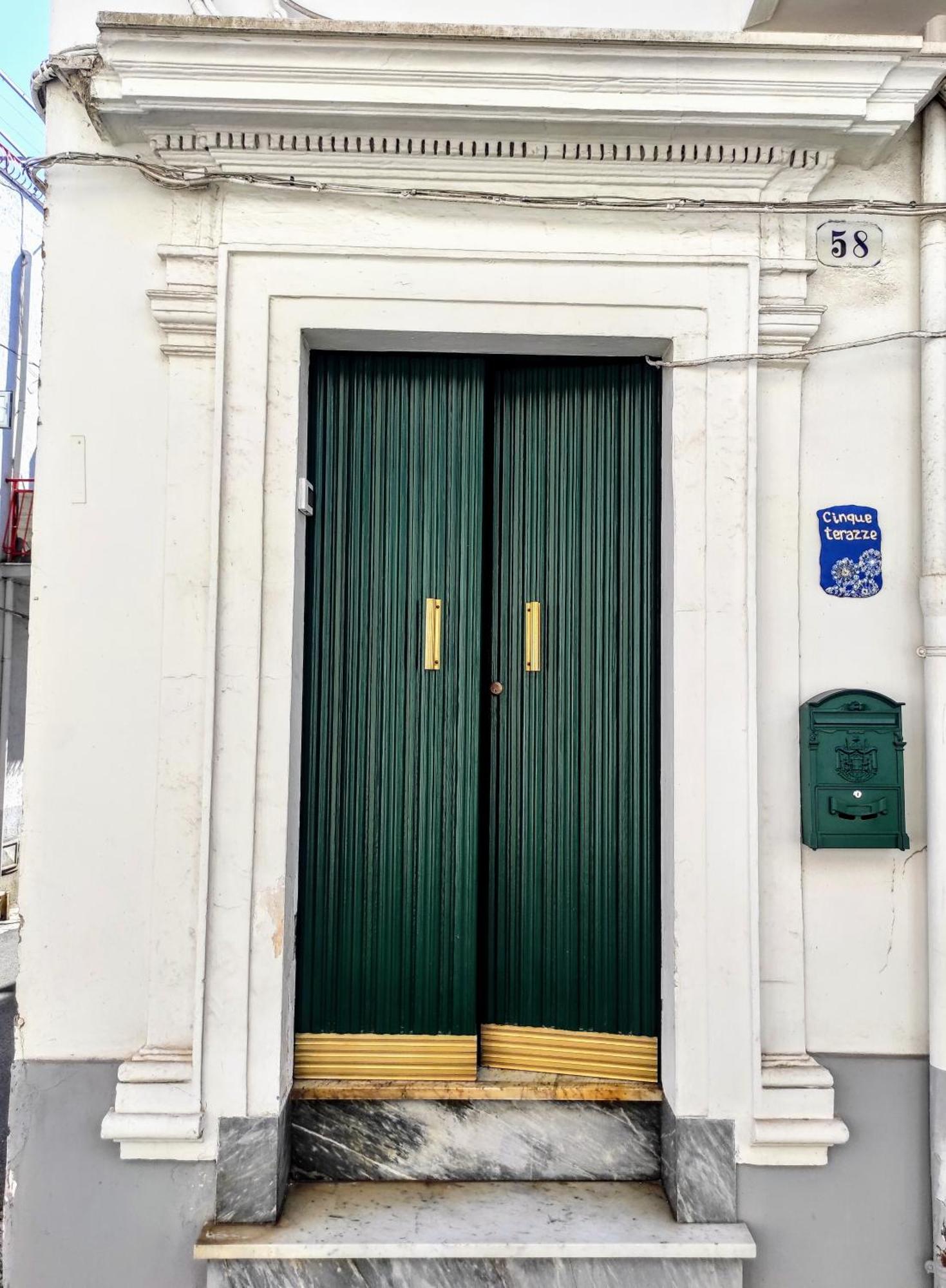 Cinque Terrazze: Freshly Renovated 2-Bedroom House 切列梅萨皮卡 外观 照片
